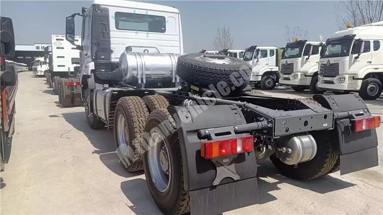 2024 Howo New Model Truck Head for Sale In South Sudan