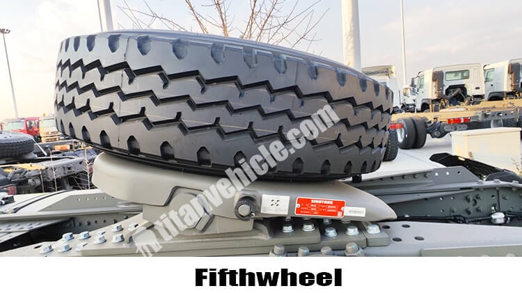 Howo Nx 400 Tractor Head for Sale in Ghana