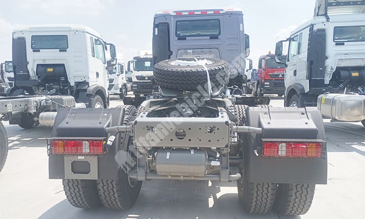 Howo TX 430 Tractor Truck for Sale in Mozambique