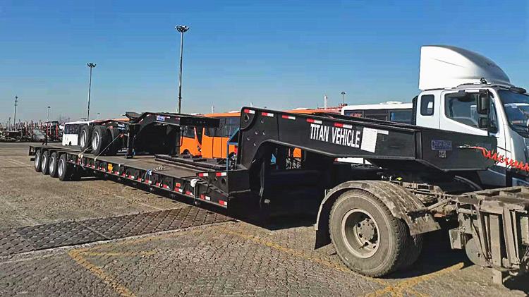 detachable gooseneck trailer ready for shipment