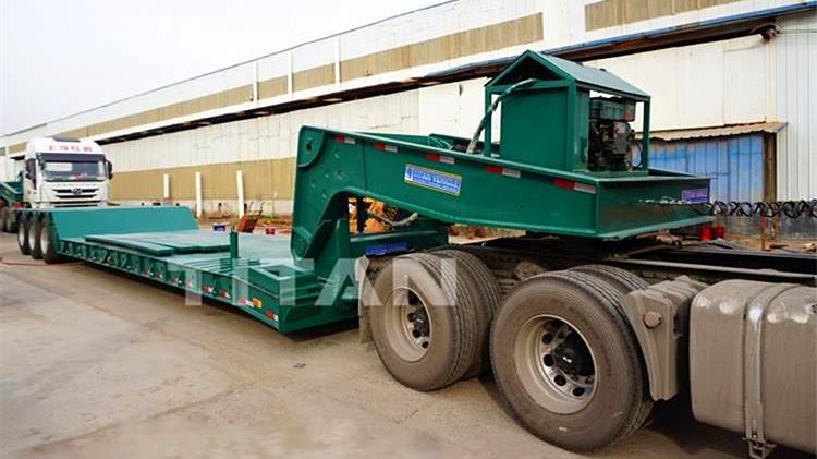 Tri Axle Excavator Trailer for Sale in Malta