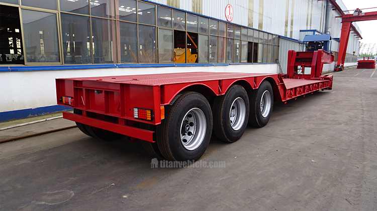 60ton 3 Axle Removable Gooseneck Trailer for Sale in Guyana