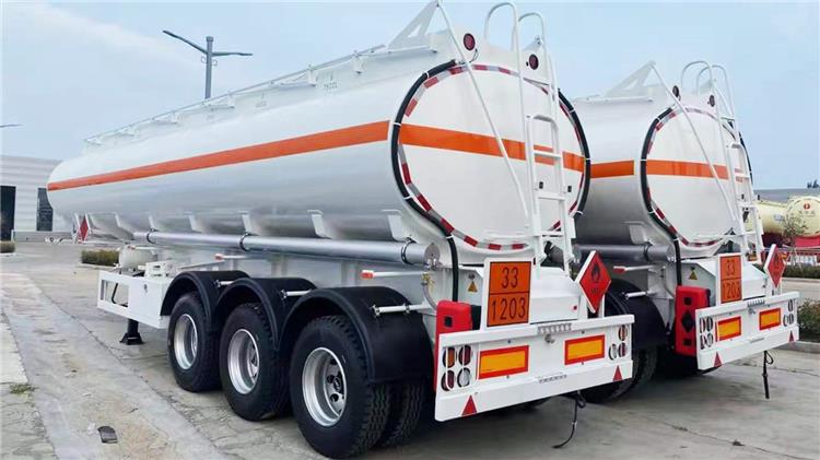 Tri Axle 45CBM Petrol Lorry Trailer for Sale In Ghana