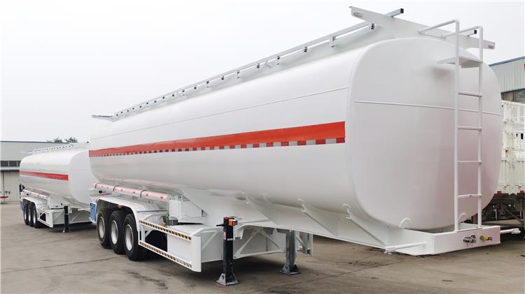 Tri Axle 45000 Liters Oil Tanker Truck Trailer Price
