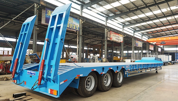 tri axles 80t low bed semi trailer