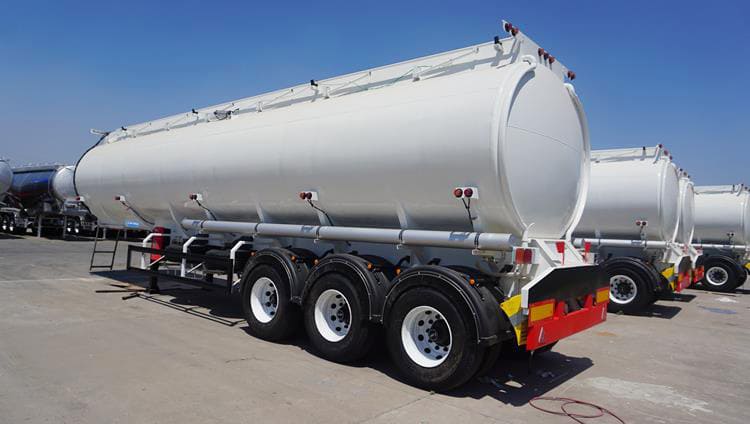 3 Axles Fuel Tanker Trailer