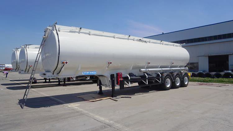 3 Axles Fuel Tanker Trailer