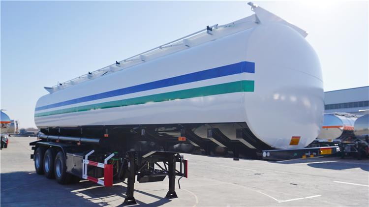 Tri Axle 45000 Liters Heavy Fuel Tankers Semi Trailer Prices for Sale in Nigeria