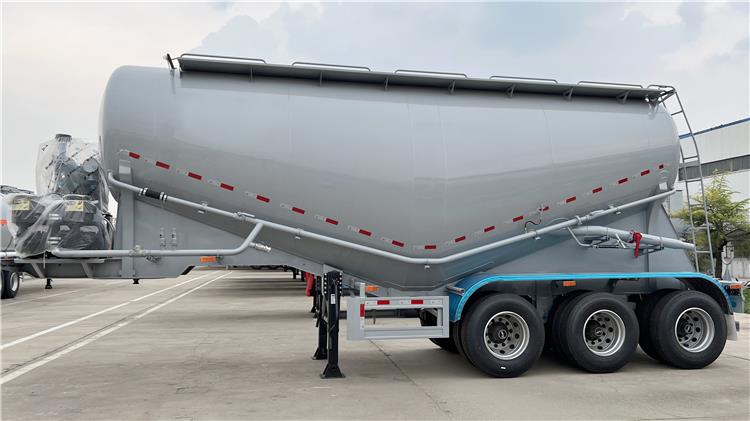 Tri Axle 30m3 Pneumatic Sand Tanker Trailers for Sale in Africa