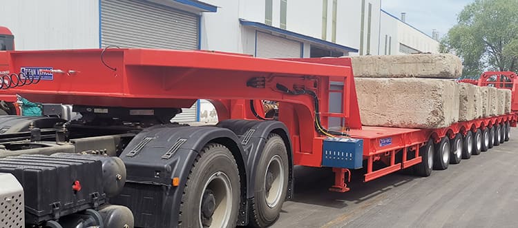 Wind Turbine Blade Transport Trailer for Transport of Wind Turbine Blades