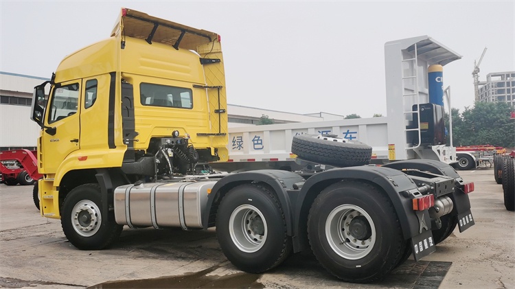 Howo New Model Truck Tractor 420HP Trailer for Sale In Nigeria Lagos