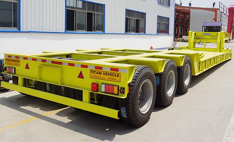 What is a Removable Gooseneck Trailer? | 130T Removable Gooseneck Lowboy Trailer for Sale