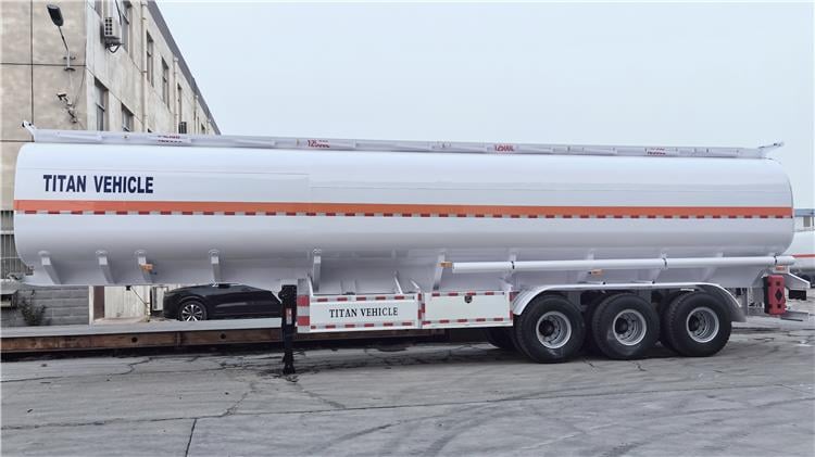 45000 Litres Crude Oil Tanker Trailer for Sale In Mali
