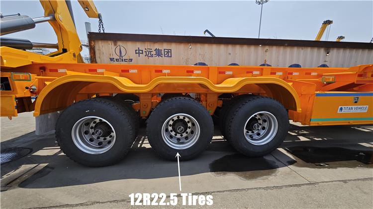 40 foot Side Loader Trailer with 37 Ton Capacity Crane