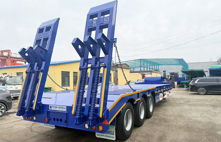 3 Axle Low Bed Trailer for Sale in Guam