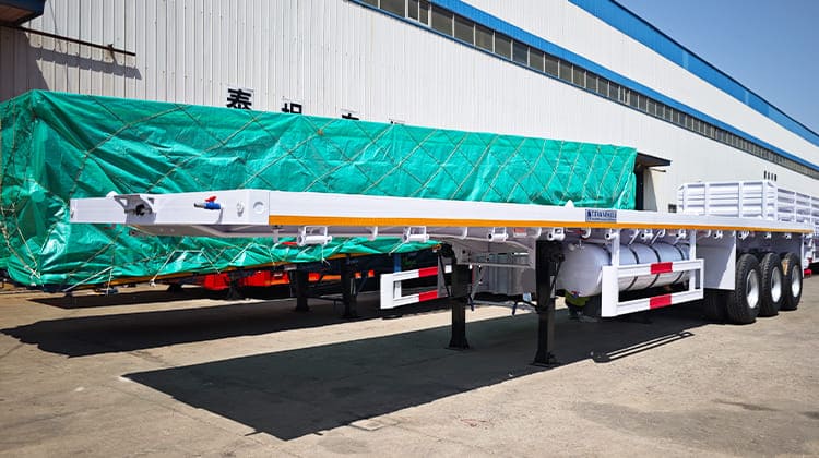 3 Axle 40 Ft Flatbed Semi Trailer | 40 Foot Flatbed Trailer Cost for Sale in Ghana