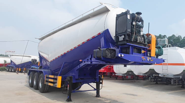 3 Axle 40 Ton Bulker Cement Tankers Truck Trailer for Sale in Congo
