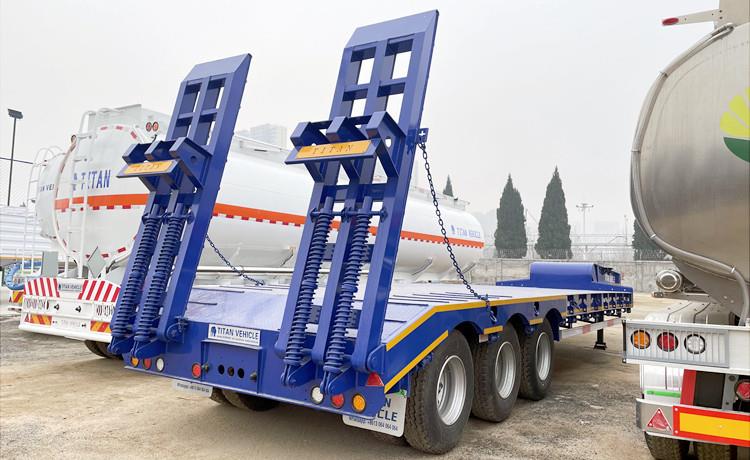 60 Ton 3 Axle Lowbed Semi Trailer for Sale