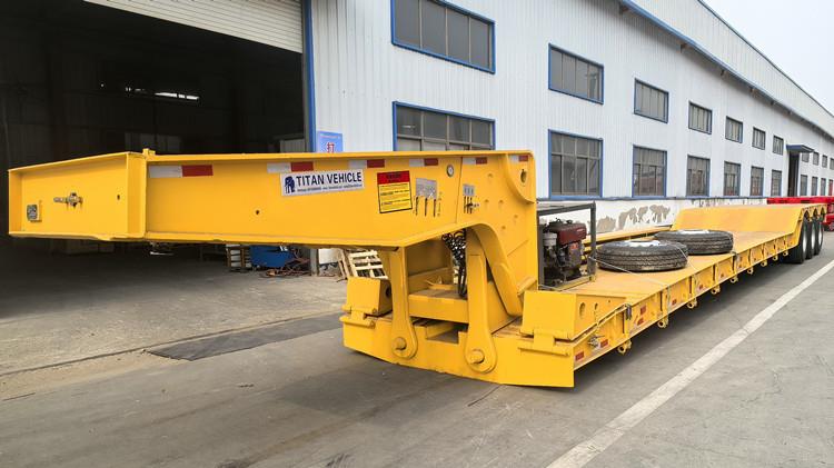 Tri Axle 60 Ton Hydraulic Detachable Gooseneck Lowboy Trailer for Sale in Guyana