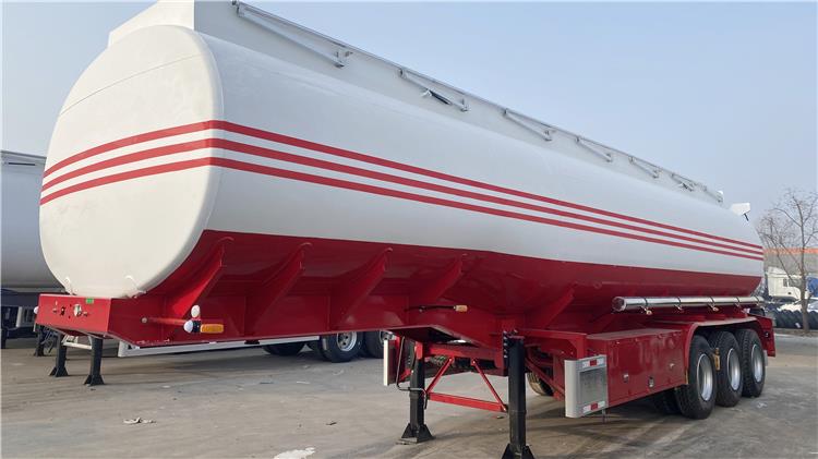 45000 Liters Oil Tanker Trailer for Sale In Jamacia