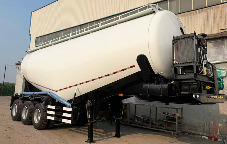 Titan 3 Axle 30cbm 50 ton Bulk Cement Tanker Trailer for Sale in Liberia