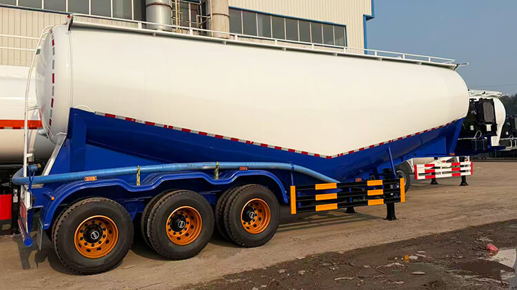 3 Axle 50 cbm 60 Ton Bulk Cement Trailer for Sale in Liberia