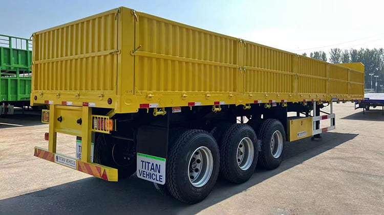 TITAN 3 Axle Side Wall Trailer for Sale in Bulawayo, Zimbabwe