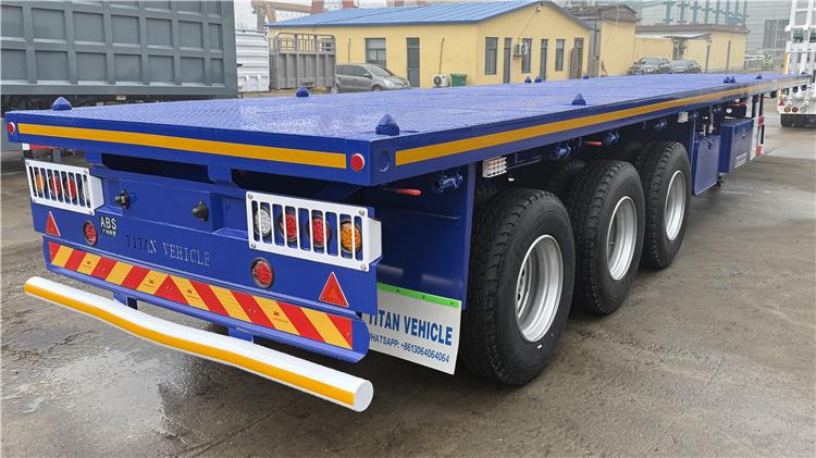 flatbed trailer