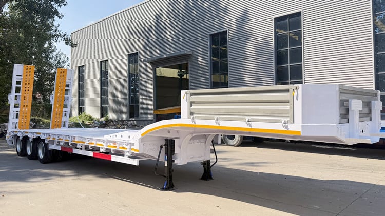 2026 New Design Lightweight Low Bed Trailer in Tanzania