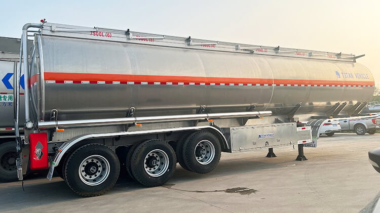 45000 Liters Aluminum Fuel Tanker Trailer for Sale in Tanzania