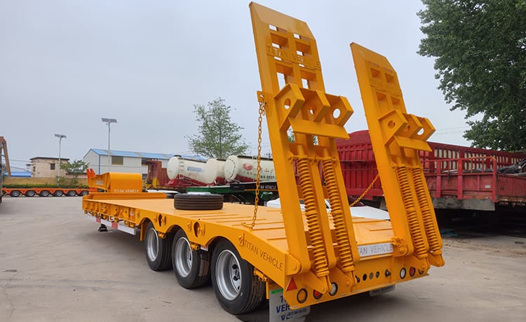 TITAN Tri Axle 40 Feet Low Bed Trailer for Sale in Nigeria