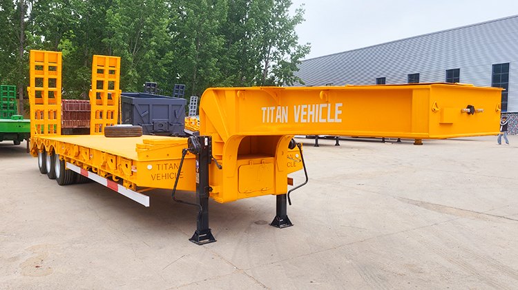 Titan 3 Axle Low Bed Semi Trailer for Sale in Angola