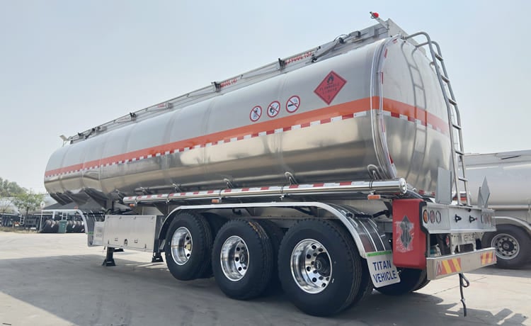 TITAN 3 Axle Aluminum Diesel Tank Trailer for Sale in Tanzania