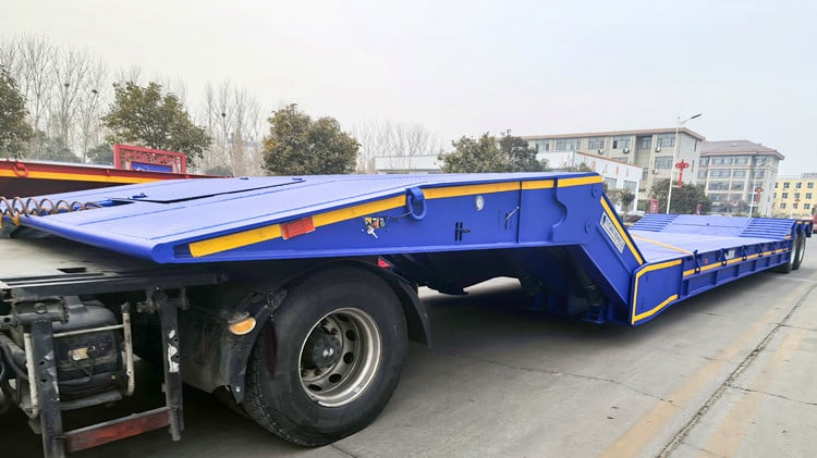 2 Line 4 Axle 120 Ton Folding Gooseneck Trailer for Sale