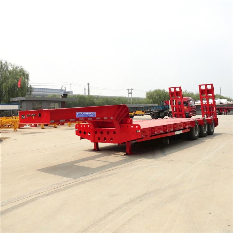 3 Axle Low Bed Vehicle
