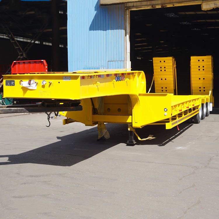 3 Axle 80 Ton Low Bed Trailer