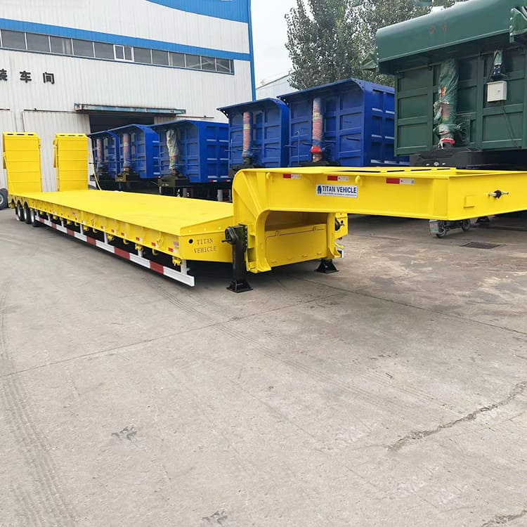 100 Ton Tri Axle Hydraulic Low Bed Trailer with Folding Ladders