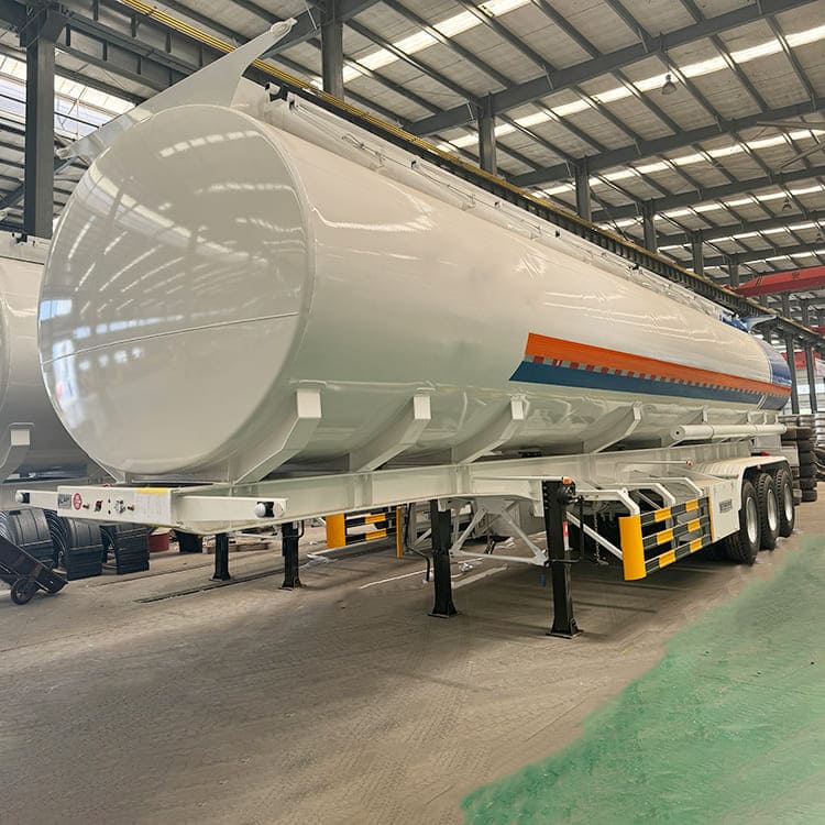 3 Axle 45000 Liters Fuel Tanker Trailer